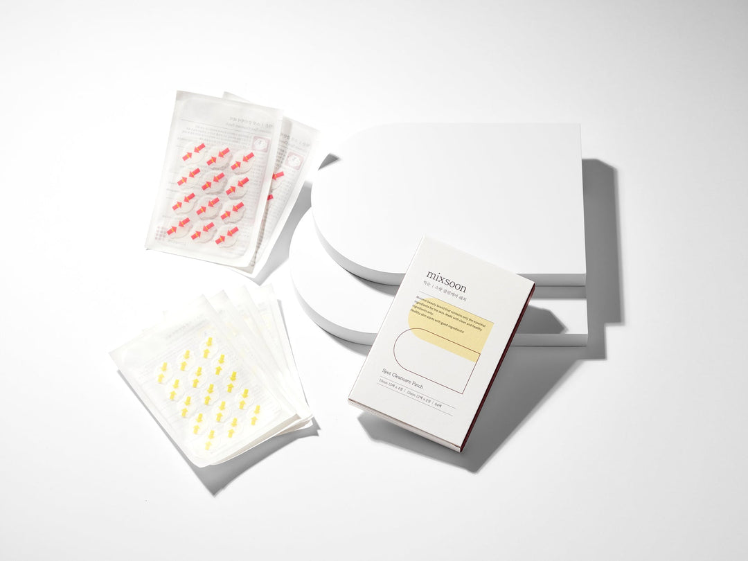 mixsoon Spot Clean Care Patch 84ea – Invisible acne care patches in two sizes (10mm and 12mm) that conceal blemishes, promote faster healing, and protect against water and bacteria. 