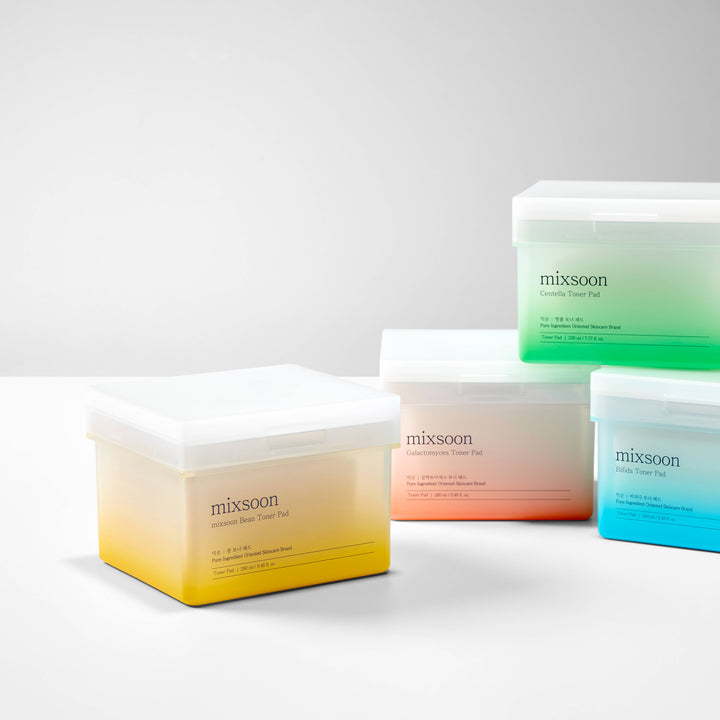 mixsoon Bean Toner Pad 280ml – moisturizing toner pads infused with seven types of bean extracts, including kidney bean, lentil, and wild soybean, along with vitamin E, hyaluronic acid, and allantoin, designed to nourish, hydrate, and gently exfoliate the skin. 