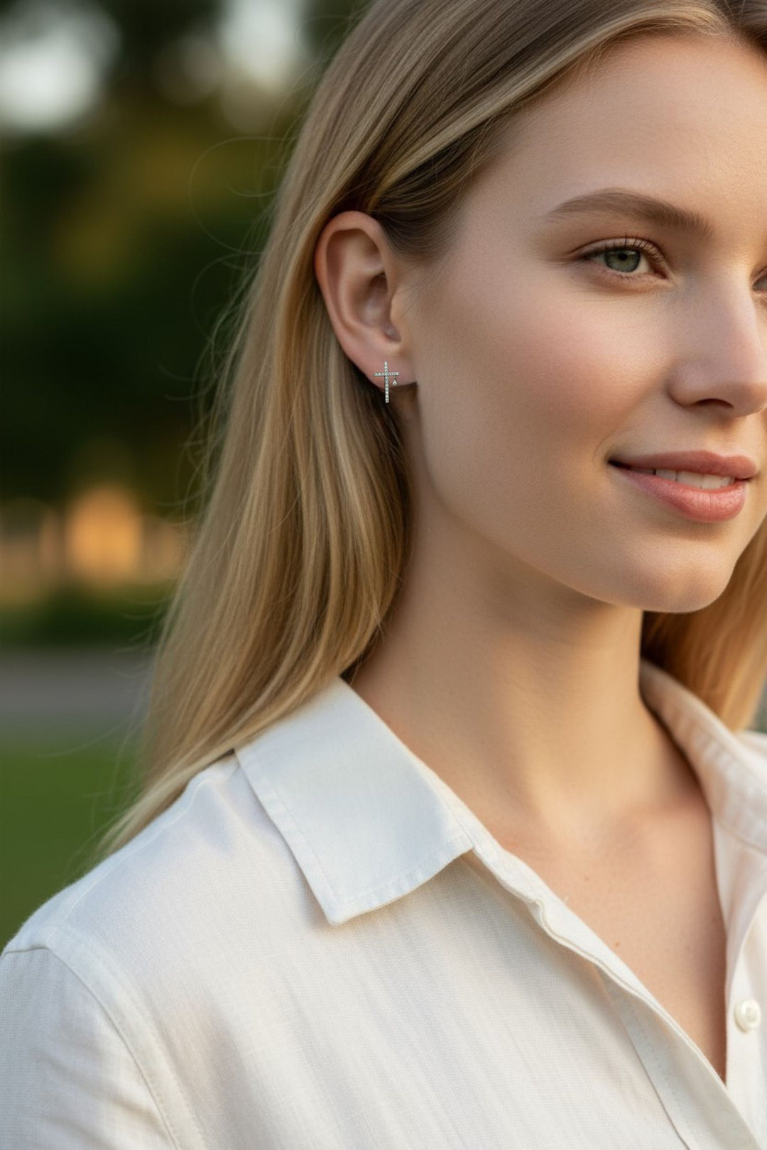 Tränenkreuz Piercing [Ohr]