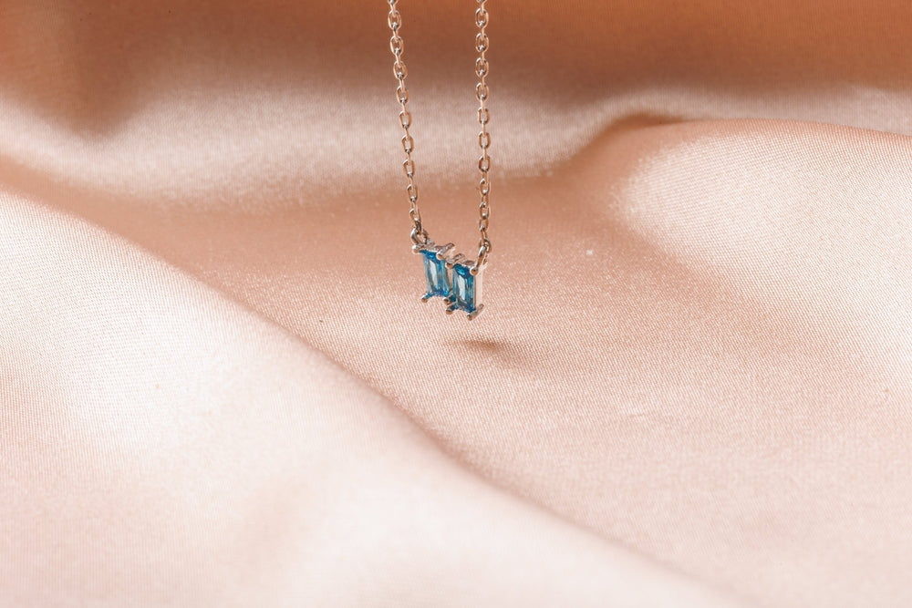 etreM Birth Stone Necklace - UJUGLOW