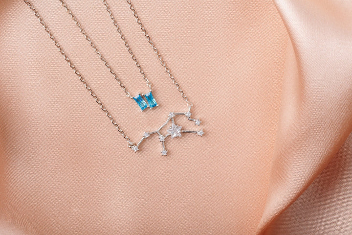 etreM Zodiac Sign Necklace - UJUGLOW