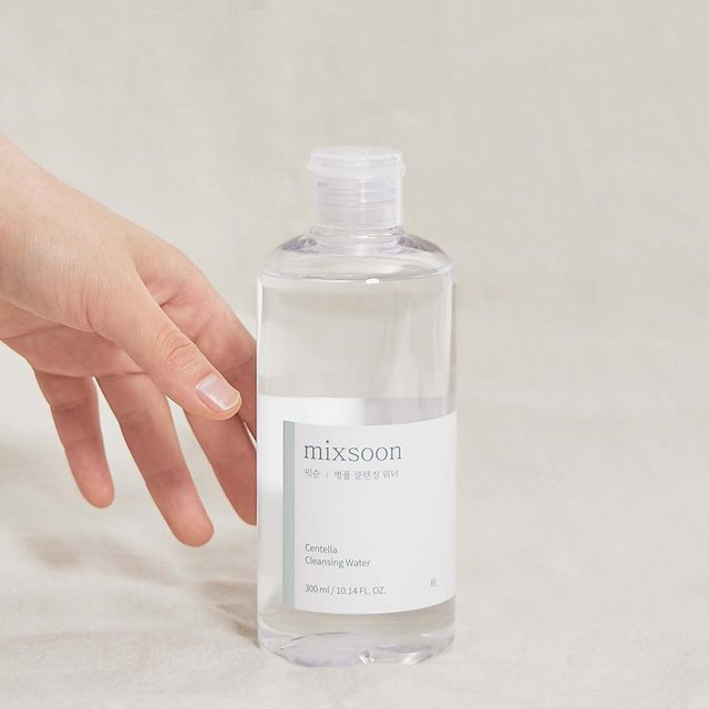 mixsoon Centella Cleansing Water [300ml] - UJUGLOW