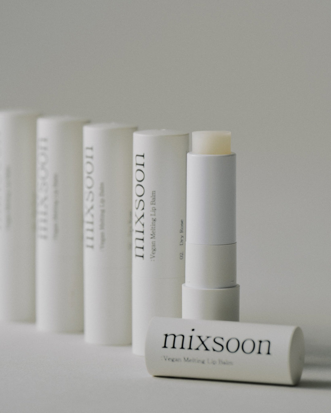 mixsoon Vegan Melting Lip Balm [Clear 4.1g] - UJUGLOW